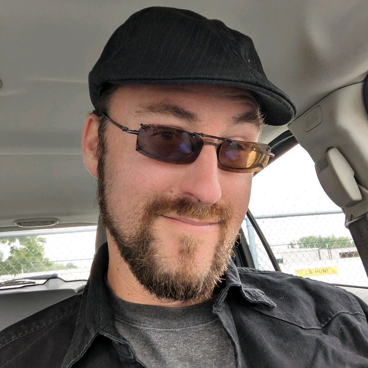 Dustin - Tiktok Profile Picture of Dustin (@caminopreacher) on Tiktok