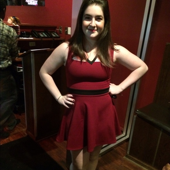 Profile Picture of Mikki Stotter (@mikkimousie) on Poshmark