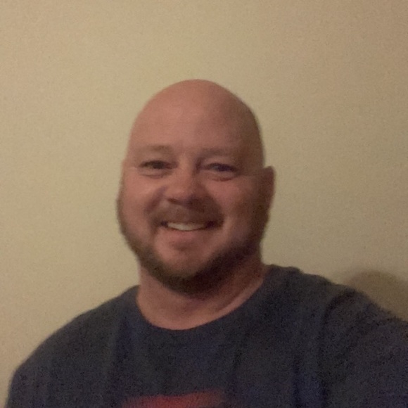 Profile Picture of Derek Jweid (@derekjayweed) on Poshmark