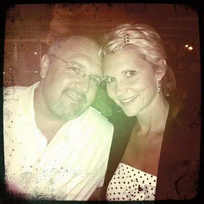 Profile Picture of Stacy Hudson (@12stepshopper) on Twitter