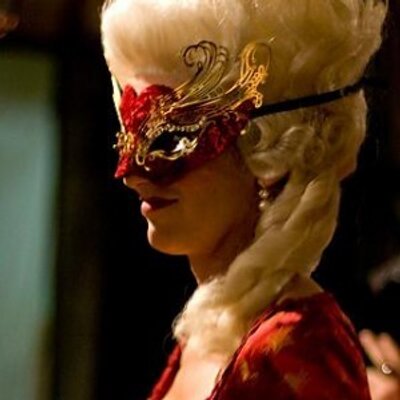 Profile Picture of Madeline Matthews (@skiingfrodo) on Twitter