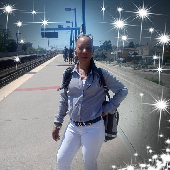 Profile Picture of Felecia Wright (@feleciawright5) on Poshmark