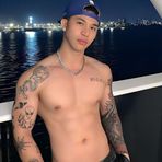 Profile Picture of Reno Jonathan Lee (@gio.yuklahhh) on Facebook