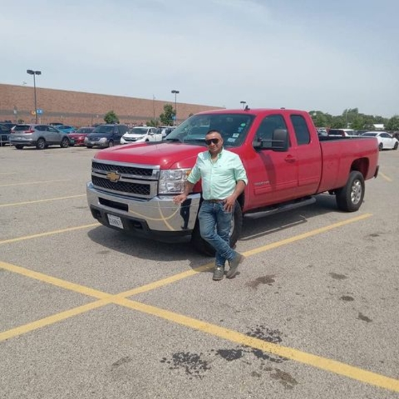 Profile Picture of Edward Montoya (@edwardmontoy912) on Poshmark