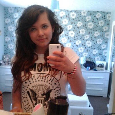 Deanna Knights - Twitter Profile Picture of Deanna Knights (@deannaknights68) on Twitter