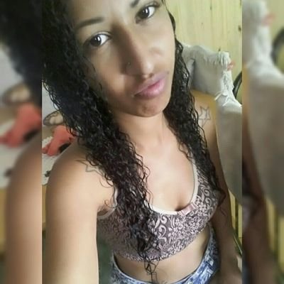 Profile Picture of Nathália  Fonseca (@nathliasfonseca) on Twitter