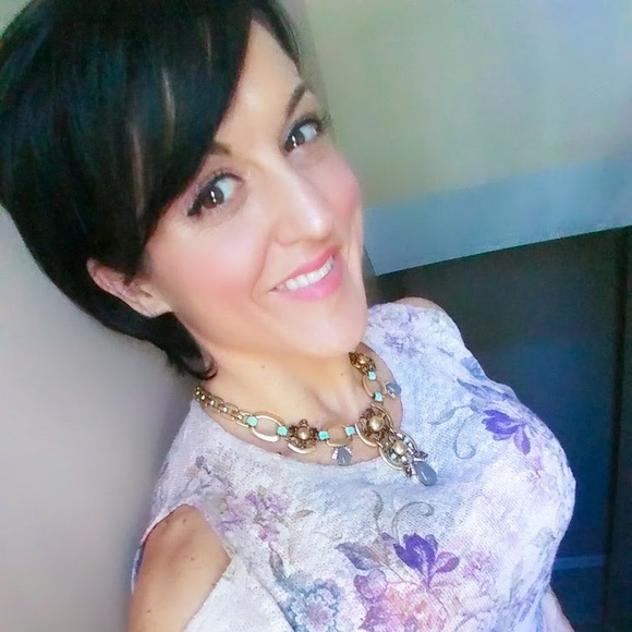 Profile Picture of Tamara Duhaime (@tlduhaime318) on Poshmark