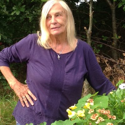 Profile Picture of Alice Searle (@@AliceSearle1) on Twitter