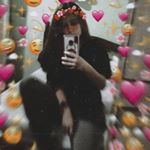 Profile Picture of C㊉XINħA ÐE ₣LANG㊉ (@coxinhaaleatoria) on Instagram