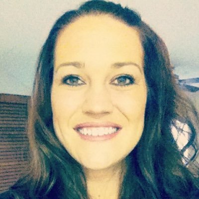 Profile Picture of Amanda Legg (@ad_legg) on Twitter