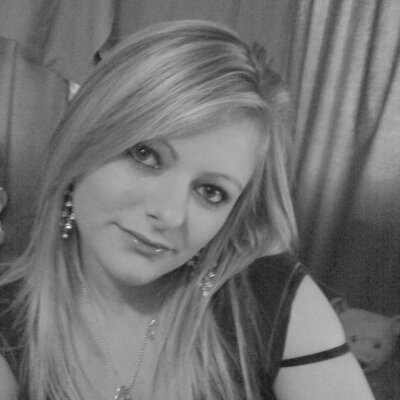 Profile Picture of Vicky Ingram (@vicky765) on Twitter