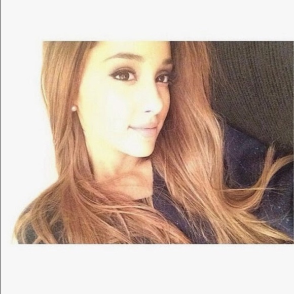 Profile Picture of Harley Nemecek (@penguinharley) on Poshmark