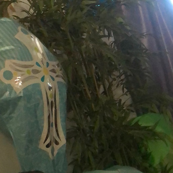 Profile Picture of Hitzy Arrayales (@hitzyayala) on Poshmark