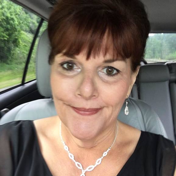 Profile Picture of Joyce Cahill (@pghmom) on Poshmark
