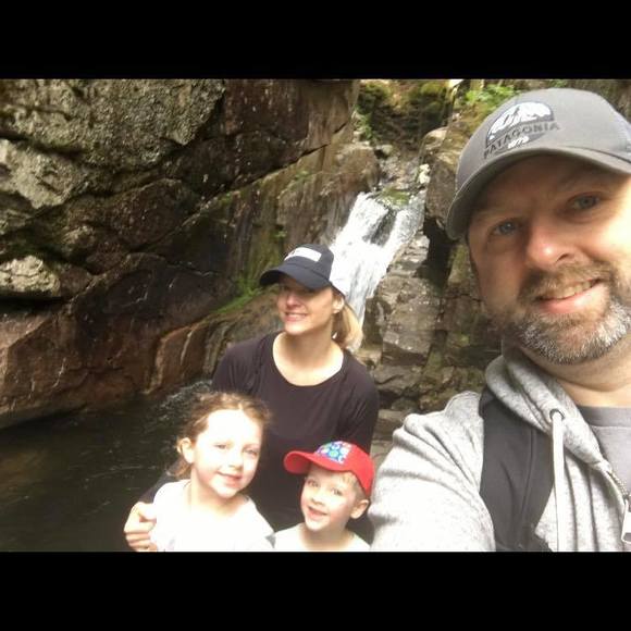 Profile Picture of Nicole Blongiewicz (@coleyp421) on Poshmark