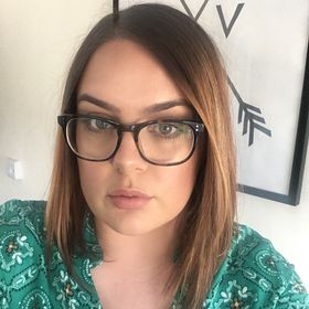 Profile Picture of Hollie Walters (@holzwalters) on Pinterest