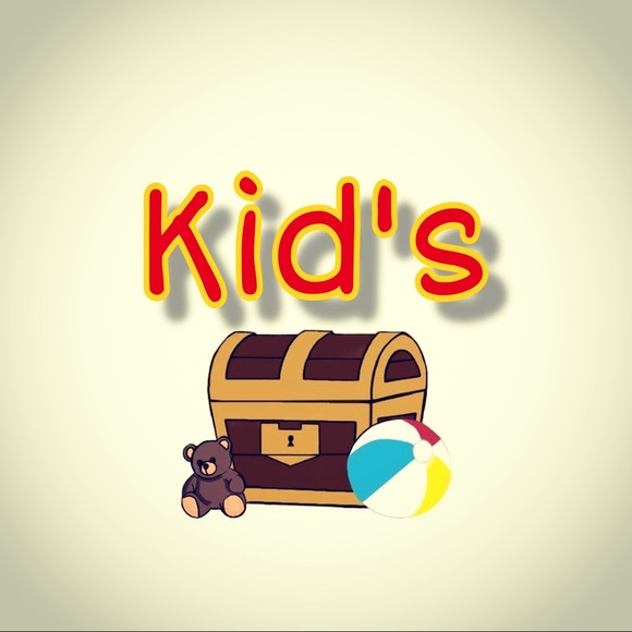 Profile Picture of Bernice Arcay (@irisbernice) on Poshmark