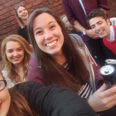 Profile Picture of Zoë Ball (@ZoeBalll) on Twitter