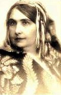 Profile Picture of Elissa Rhaïson Wikipedia