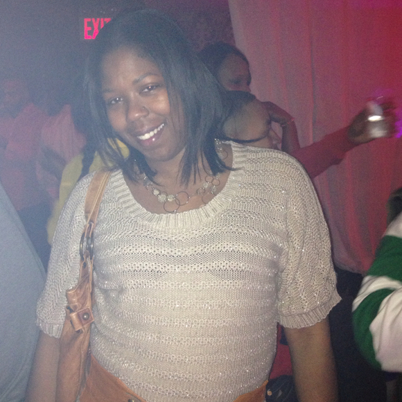 Profile Picture of Dawn Marshall (@newluva31) on Poshmark