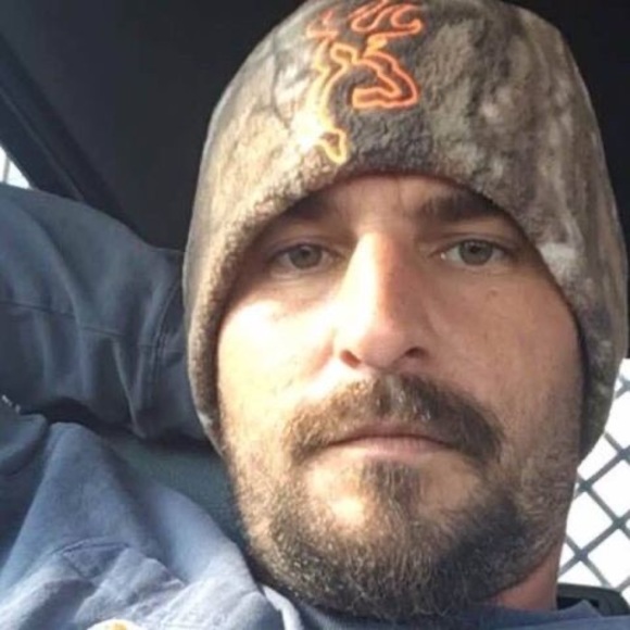 Profile Picture of Joshua Brewer (@slickcountry21) on Poshmark
