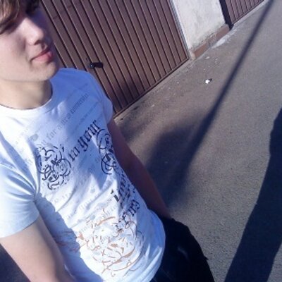 Profile Picture of Dennis Unger (@looking_good_) on Twitter