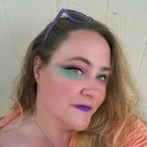 Profile Picture of Bobbi Davies (@BobbiDavies19) on Twitter