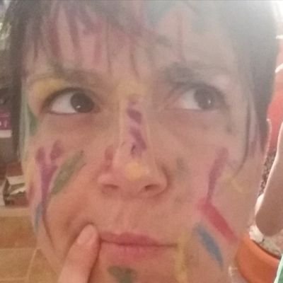 Profile Picture of Silvia Cheek (@Silviacarrsan) on Twitter