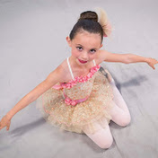 Profile Picture of Jaime McLean (@jaimelmoore) on Youtube