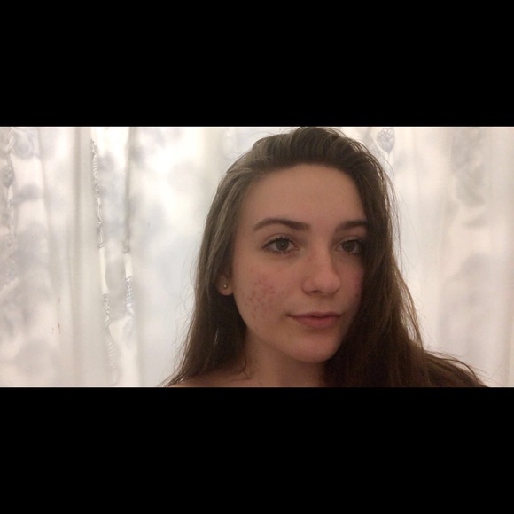 Lexy Neiderhiser - Poshmark Profile Picture of Lexy Neiderhiser (@lexy1223) on Poshmark