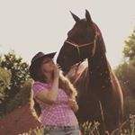 Profile Picture of Katarína Hutňanová (@katarinahutnanova) on Instagram