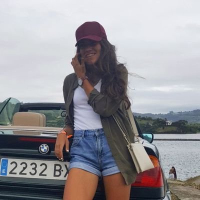 Profile Picture of Belén Martínez (@belenmartinez97) on Twitter