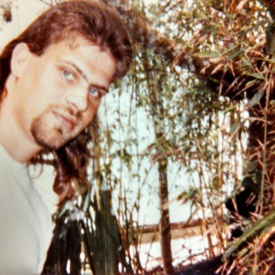 Profile Picture of Jeffrey Hassell (@jeffsh7) on Twitter