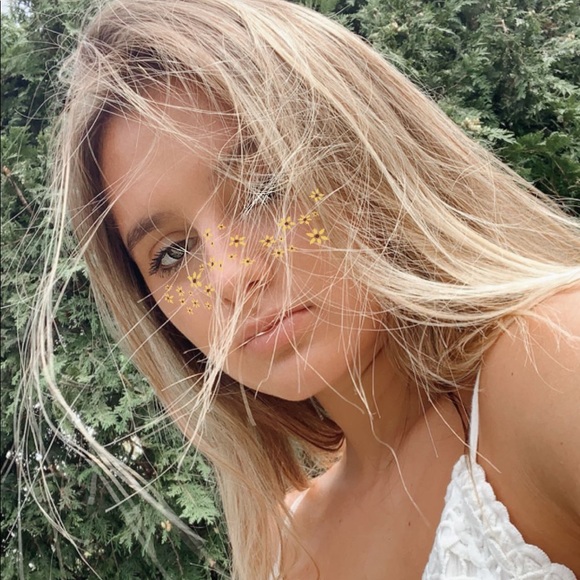 Profile Picture of Jordan Davidek (@jldavidek) on Poshmark