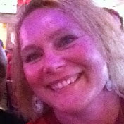 Profile Picture of Jennifer Suber (@BenGalJen) on Youtube