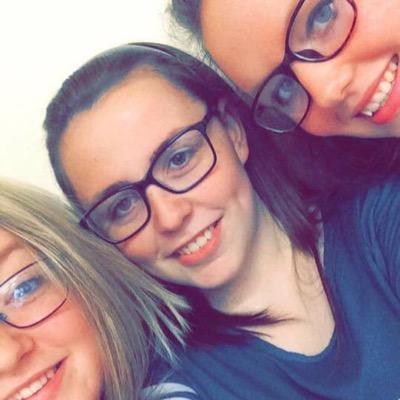 Profile Picture of Amelia Robbins (@AmeliaRobbins12) on Twitter