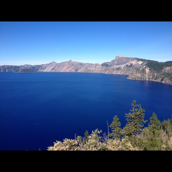 Profile Picture of Amie Loudermilk (@amie2002) on Poshmark