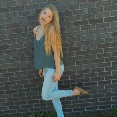 Profile Picture of hannah overholt (@hannahoverholt_) on Twitter
