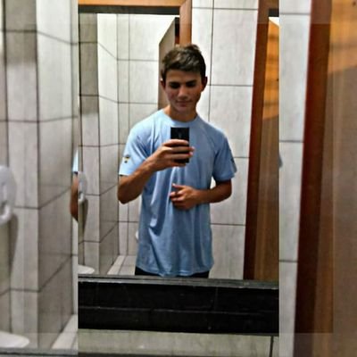 Profile Picture of Jonathan Hoch Mattos (@MattosHoch) on Twitter