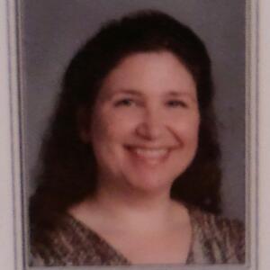 Profile Picture of Laura Devlin (@devlinteach) on Twitter