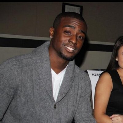 Profile Picture of Jay John (@Phiasco_06) on Twitter