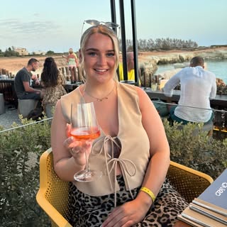 Profile Picture of Alicia Crabtree (@aliciacrabtreexx) on Instagram