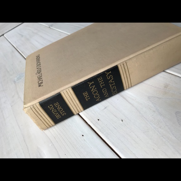 Profile Picture of Sam Fudens (@samfudend) on Poshmark