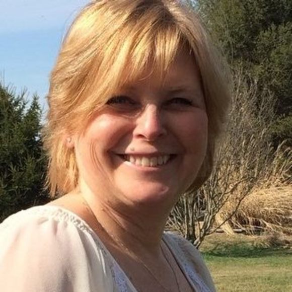 Profile Picture of Kim Kuhn (@raider51988) on Poshmark