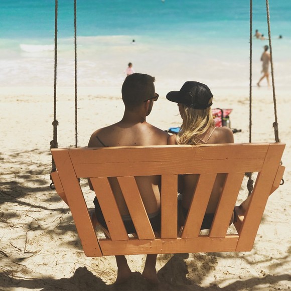 Profile Picture of Bailey Fenimore (@baileybrooke325) on Poshmark