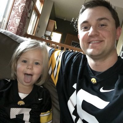 Profile Picture of Mike Zweibohmer (@mzweibohmer) on Twitter