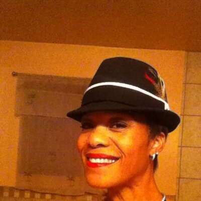 Profile Picture of Kimberly Harden (@KimsBusiness) on Twitter