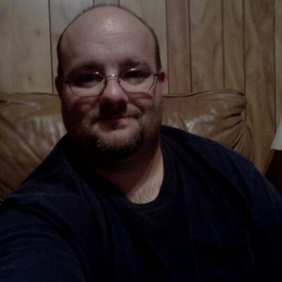 Profile Picture of Joe Phaneuf (@@pinkflydnt) on Twitter