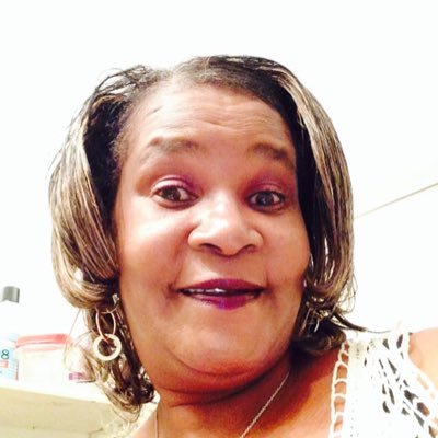 Profile Picture of Janette Davis (@JDHAMPTON57) on Twitter