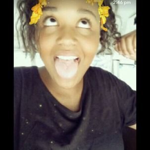 Profile Picture of Danielle Hendrix (@dizzyswallows) on Twitter